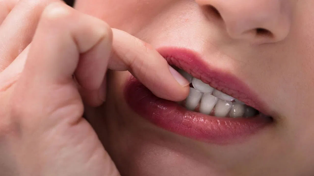 Nail Biting Astro Tips