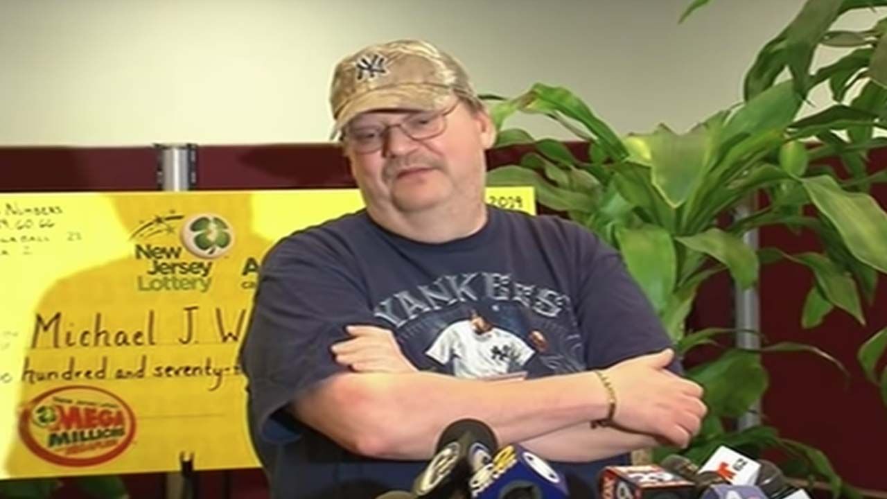 కనీస అవసరాలు తీర్చలేదని విడాకులిచ్చిన భార్య.. కట్‌చేస్తే కోటీశ్వరుడైన భర్త.. ఏం జరిగిందంటే..!