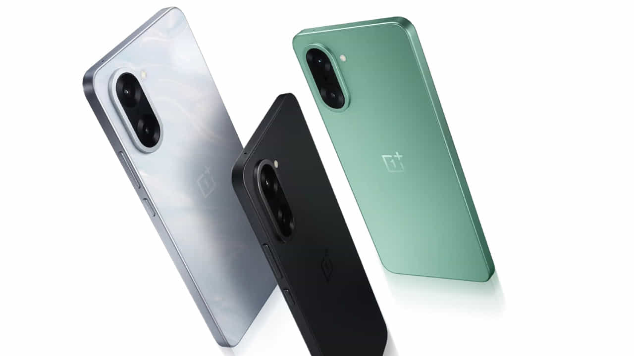 OnePlus Nord CE5.. Nord CE5 7100mAh బ్యాటరీతో వస్తోంది. ఒక్కసారి ఛార్జింగ్‌ చేస్తే రెండు రోజులు వాడుకోవచ్చు. 80W SuperVOOC ఛార్జింగ్‌తో తక్కువ టైమ్‌లోనే ఫోన్‌ ఫుల్‌ ఛార్జ్‌ అవుతుంది. ఆక్సిజన్ OSతో వస్తుంది. డైమెన్సిటీ 8350 అపెక్స్ చిప్ కలిగి ఉంది. ట్రేడ్-ఆఫ్స్? స్టీరియో స్పీకర్ సెటప్ లేదు, NFC లేదు. కానీ బ్యాటరీ ఈ ఫోన్‌కు ప్రధాన బలం. 