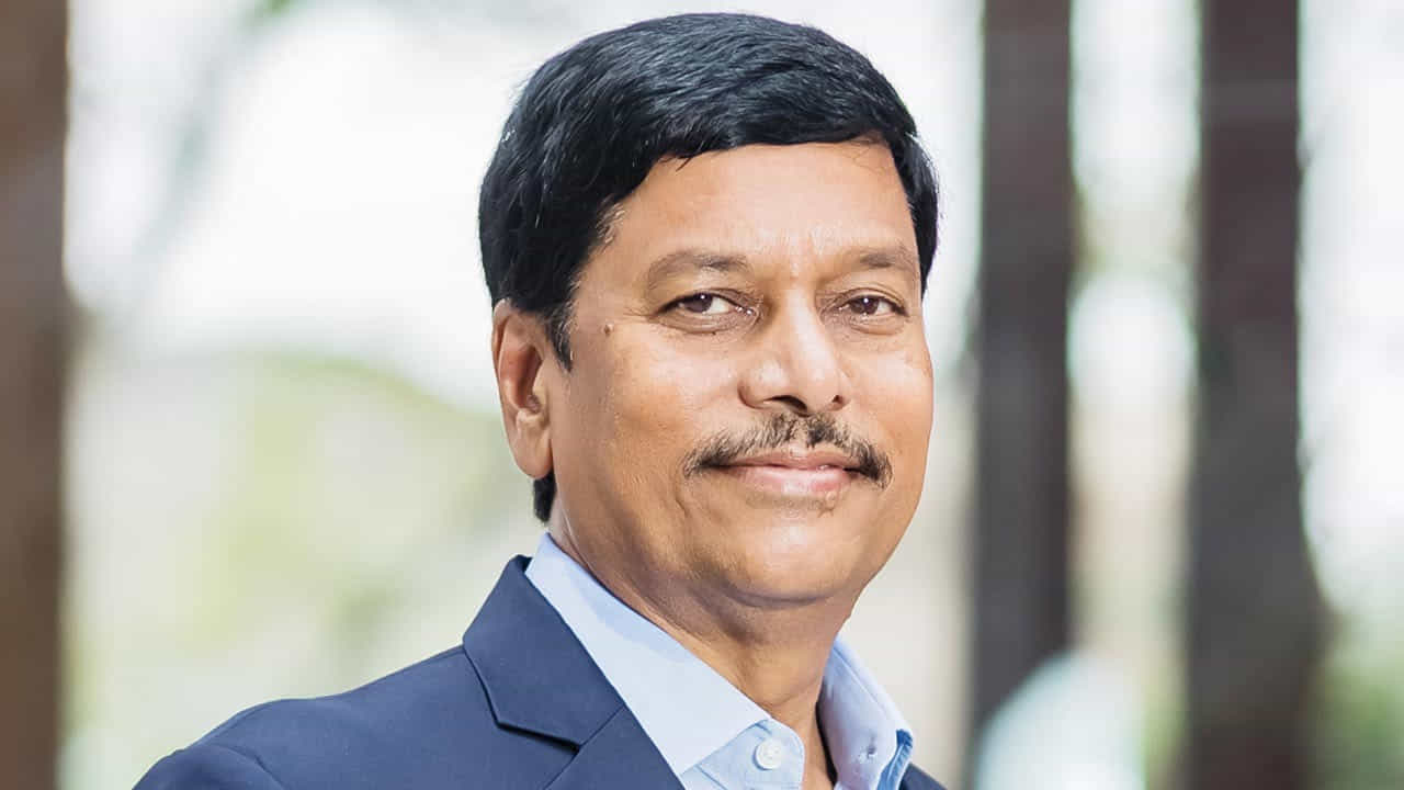 ఇక తెలుగురాష్ట్రాలలో అత్యంత ధనవంతులైన వ్యక్తుల్లో నాలుగో స్థానంలో ఉన్నది హెటెరో ల్యాబ్స్ వ్యవస్థాపకుడు బి. పార్థసారధి రెడ్డి. ఈయన నెట్‌వర్త్‌ వచ్చేసి రూ. 29,900 కోట్లు. ఫార్మా రంగంలో ఈయన ప్రసిద్ధి చెందిన వ్యక్తుల్లో ఒకరు.
