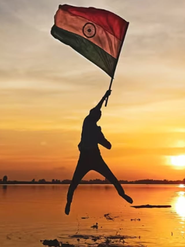 జెండా పండక్కి సింగింగ్ కాంపిటీషన్ ఉందా? ఈ పాటలు పాడితే ఫస్ట్ ప్రైజ్ మీదే..