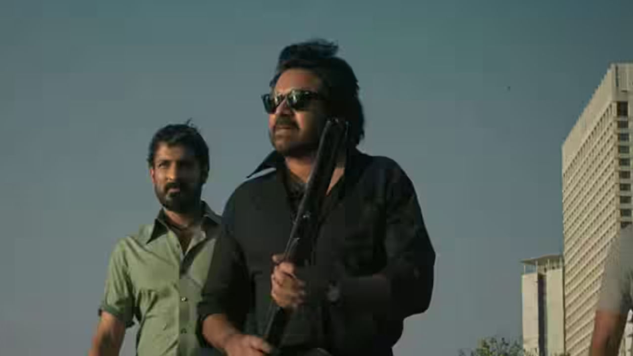 OG Movie: ‘ఓజీ’లో పవన్ వెనుక కనిపించిన ఈ టాలీవుడ్ నటుడిని గుర్తు పట్టారా? అతని భార్య కూడా ఫేమస్ హీరోయినే..