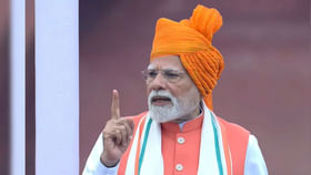 రక్తం, నీరు ఒకే దగ్గర ప్రవహించవు - మోదీ రక్తం, నీరు ఒకే దగ్గర ప్రవహించవు - మోదీ