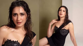 బ్లాక్ డ్రెస్లో అదిరిపోయిన ప్రగ్యా.. మతిపొగొడుతున్న ఫొటోస్! బ్లాక్ డ్రెస్లో అదిరిపోయిన ప్రగ్యా.. మతిపొగొడుతున్న ఫొటోస్!