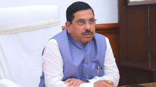 Historic Sword: ముంబైలో అడుగు పెట్టిన చారిత్రాత్మక కత్తి… మరాఠా వారసత్వం పునరుద్ధరణ.. నేడు సీఎం ఆవిష్కరణ