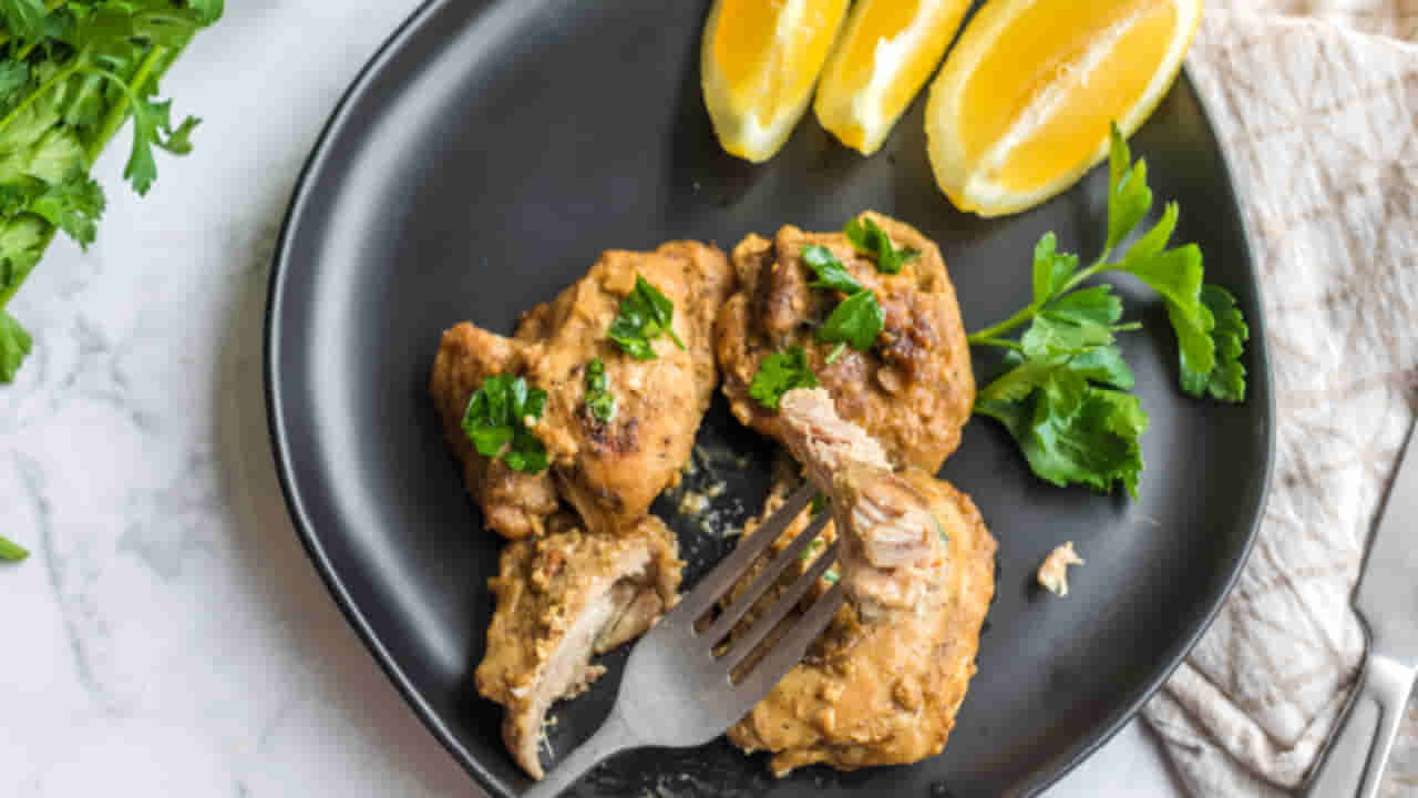 Lemon Chicken: బరువు తగ్గాలనుకునేవారికి బెస్ట్ రెసిపీ.. ఈ లెమన్ చికెన్ ఓసారి ట్రై చేయండి..