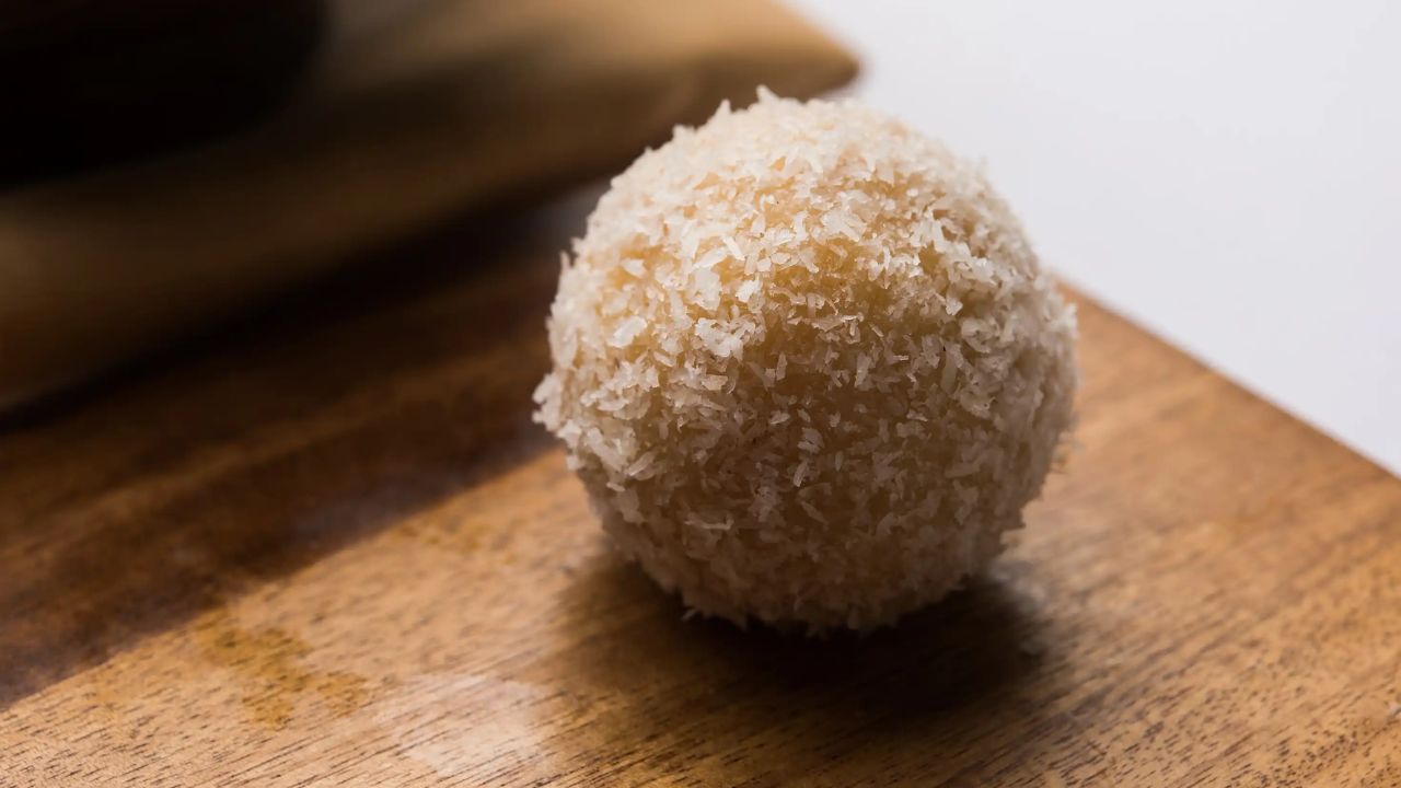 Ragi Coconut Ladoo