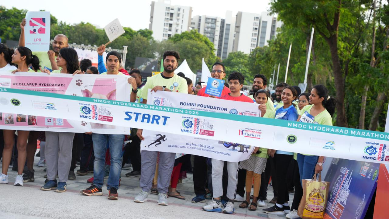 శనివారం జరిగిన ఈ మారథాన్ రన్ లో రోహిణి ఫౌండేషన్ సభ్యులతోపాటు చిన్నారులు ఉత్సాహంగా పాల్గొన్నారు. భవిష్యత్తులో ఇలాంటి కార్యక్రమాలను మరిన్ని నిర్వహిస్తామని.. దివ్యాంగుల్లో మనోస్థైర్యం నింపడమే తమ లక్ష్యమని ఎన్ఎండీసీ మారాథాన్ నిర్వాహకులు తెలిపారు. 