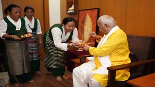 ఇదేం చిత్రం.. చేసిందీ గలీజ్ పని.. కవరేజ్ చేస్తున్న జర్నలిస్టులపై దాడి..!