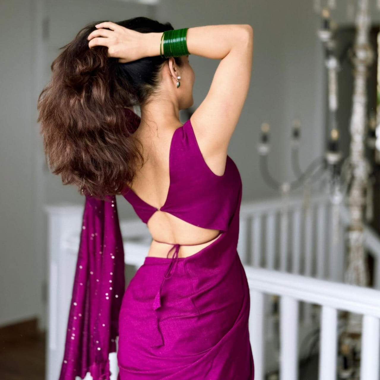 టాలీవుడ్ ఇండస్ట్రీలో మంచి క్రేజ్ సొంతం చేసుకుంది. కానీ వరుసగా సినిమాలు చేస్తున్నప్పటికీ సక్సెస్ మాత్రం అందుకోలేకపోతుంది. తెలుగులో నటిస్తూనే అటు బాలీవుడ్, ఇటు కోలీవుడ్ ఇండస్ట్రీలలోనూ అవకాశాలు అందుకుంటుంది. తెలుగులో ఎనిమిది సినిమాలు చేసింది. 