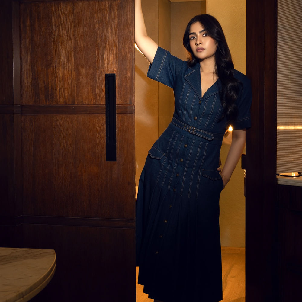 దీంతో తెలుగుతోపాటు కన్నడలోనూ ఈ బ్యూటీకి వరుస ఆఫర్స్ క్యూ కట్టాయి. కన్నడలో శ్రీమురళీకి జోడిగా భఘీర చిత్రంలో నటించింది. ఈ సినిమా విడుదలకు సిద్ధమవుతుంది. అలాగే నిఖిల్ సరసన అప్పుడో ఇప్పుడో ఎప్పుడో చిత్రంలో నటించింది.