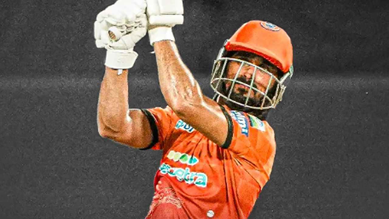 మొదట సల్మాన్ నిజార్ ఇన్నింగ్స్ ఆధారంగా కాలికట్ గ్లోబ్‌స్టోర్స్ 186 పరుగుల భారీ స్కోరును సాధించింది. దానికి సమాధానంగా, త్రివేండ్రం రాయల్స్ 19.3 ఓవర్లు మాత్రమే బ్యాటింగ్ చేయగలిగింది. ఇంకా 3 బంతులు మిగిలి ఉండగా, త్రివేండ్రం రాయల్స్ మొత్తం జట్టు 173 పరుగులకు ఆలౌట్ అయింది. ఆ తర్వాత కాలికట్ జట్టు 13 పరుగుల తేడాతో మ్యాచ్‌ను గెలుచుకుంది.