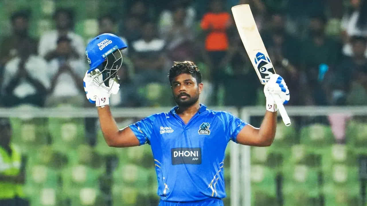 తిరువనంతపురంలోని గ్రీన్‌ఫీల్డ్ ఇంటర్నేషనల్ క్రికెట్ స్టేడియంలో జరిగిన ఈ మ్యాచ్‌లో కొచ్చి బ్లూ టైగర్స్, త్రిస్సూర్ టైటాన్స్ జట్లు తలపడ్డాయి. ఈ మ్యాచ్‌లో, టాస్ ఓడిపోయి ముందుగా బ్యాటింగ్ ఎంచుకున్న కొచ్చి బ్లూ టైగర్స్ తరఫున సంజు శాంసన్ అద్భుతంగా రాణించాడు.