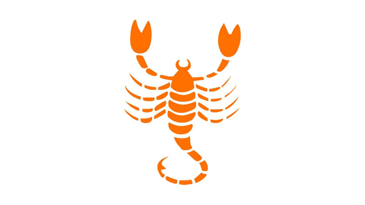 వృశ్చిక రాశి వారి 9వ ఇంట్లో శుక్రుడు సంచరిస్తున్నాడు. అటువంటి పరిస్థితిలో, వృశ్చిక రాశి వారికి ఇది చాలా మంచి, ఆహ్లాదకరమైన సమయం కానుంది. ఈ కాలంలో, మీ సన్నిహితులతో మీ సంబంధాలు మెరుగుపడతాయి. మీకు అదృష్టం పూర్తి మద్దతు కూడా లభిస్తుంది. మీరు మతపరమైన యాత్రలకు కూడా వెళ్ళే అవకాశం పొందవచ్చు. మరోవైపు, మీరు పనికి సంబంధించిన యాత్రకు వెళుతుంటే, ఈ యాత్ర మీకు ఆహ్లాదకరంగా, లాభదాయకంగా ఉంటుంది. కుటుంబంలో కూడా కొన్ని శుభ సంఘటనలు జరగవచ్చు. ప్రభుత్వ ఉద్యోగాలు చేసే వారికి వారి సహోద్యోగుల నుంచి మంచి మద్దతు లభిస్తుంది.