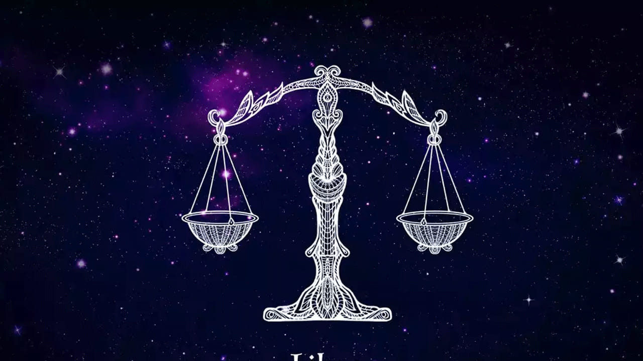 తుల రాశి : తుల రాశి వారికి ఆర్థిక సమస్యల నుంచి ఉపశమనం కలిగిస్తాయి. కోర్టు వ్యవహారాలు అనుకూలంగా వస్తాయి. వ్యాపారల్లో , స్టాక్ మార్కెట్‌లో వీరికి కలిసి వస్తుంది. అనుకోనిప్రయాణాలు చాలా అనుకూలంగా ఉంటాయి. ఇంట్లో శుభకార్యం జరిగే సూచనలు ఉన్నాయి. అవి మీకు మానసిక ప్రశాంతతను అందిస్తాయి.