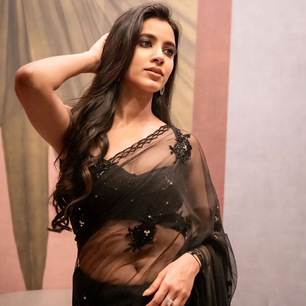 అంబాజీపేట మ్యారేజి బ్యాండు చిత్రంలో ఆమె సుహాస్ సరసన లక్ష్మి పాత్రలో నటించి, తన నటనతో విమర్శకుల ప్రశంసలు అందుకుంది.  శివాని ఈ అవకాశాన్ని ఇన్‌స్టాగ్రామ్ ద్వారా వచ్చిన ఆడిషన్ మెసేజ్ ద్వారా పొందింది, మొదట హీరోయిన్ స్నేహితురాలి పాత్ర కోసం వెళ్లి, తర్వాత హీరోయిన్‌గా ఎంపికైంది.