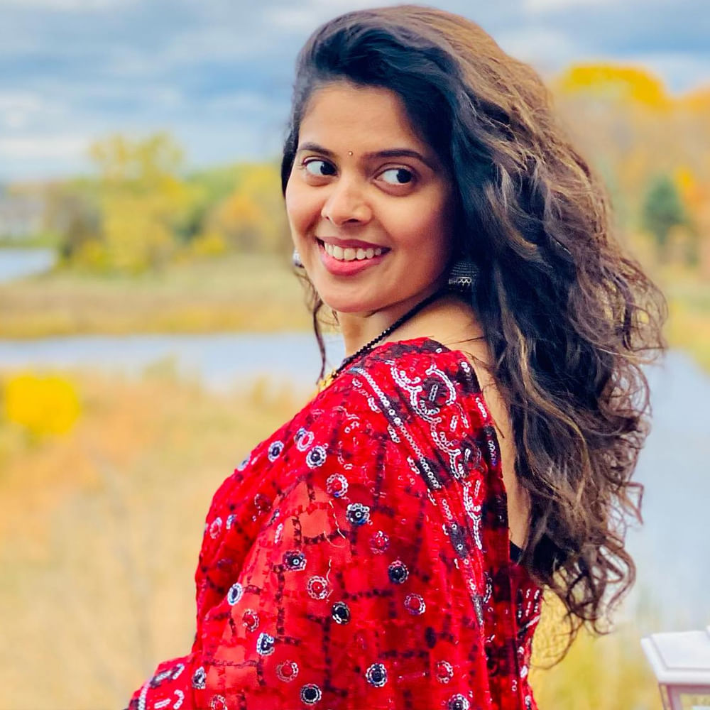 Shravya Stuns