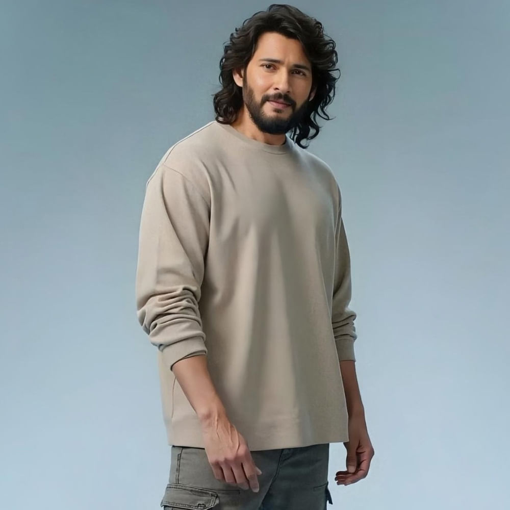 ఈ రేంజ్‌ సినిమాకు ఏదో ఆశామాషీ ఎనౌన్స్‌మెంట్‌ సరిపోదు.. అందుకే నవంబర్‌లో భారీ ఈవెంట్‌ ప్లాన్ చేస్తున్నామని వెల్లడించారు. ఆ ఈవెంట్‌లో సినిమా కాస్ట్‌ అండ్ క్రూను కూడా పరిచయం చేయబోతున్నారు. ఈ అప్‌డేట్‌తో మహేష్‌ ఫ్యాన్స్‌ ఫుల్ హ్యాపీగా ఉన్నారు.