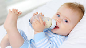 300 లీటర్ల చనుబాలు దానం.. రికార్డ్ క్రియేట్‌ చేసిన సూపర్‌ మామ్‌!