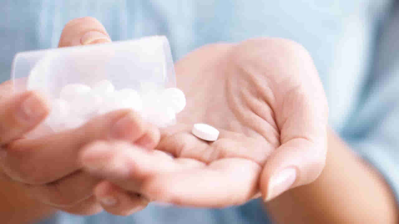 అయ్యో భగవంతుడా.. ట్యాబ్లెట్ గొంతులో ఇరుక్కుని నాలుగేళ్ల బాలుడు మృతి..