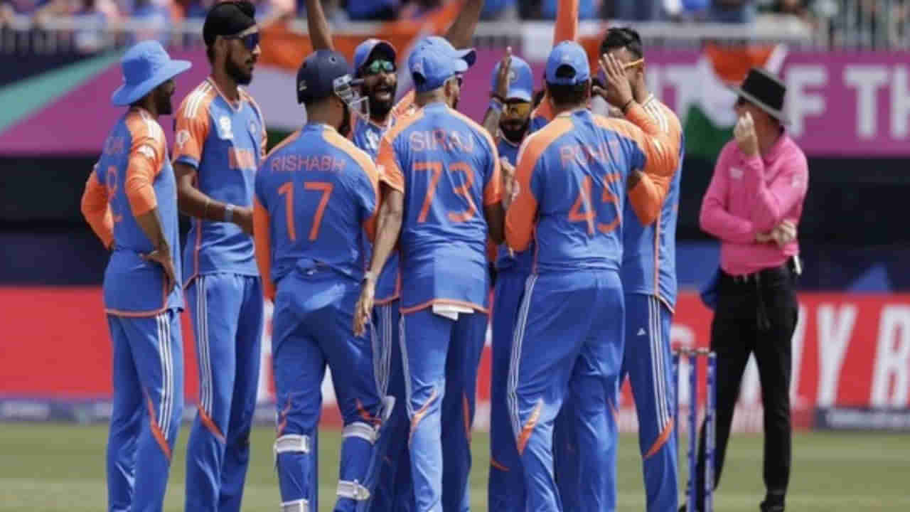 ODI Cricket: వన్డే ఇన్నింగ్స్‌లో 10 వికెట్లు.. ప్రపంచ రికార్డ్‌కే ఫీవర్ తెప్పించే ముగ్గురు టీమిండియా బౌలర్లు