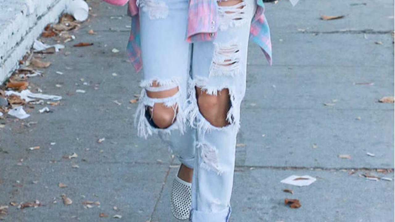 Trendy Torn Jeans