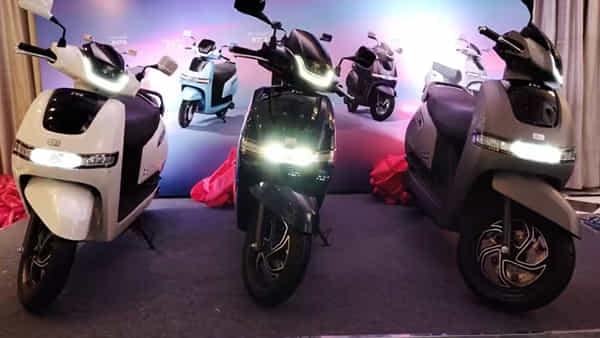 Electric Scooter: అన్నింటిని వెనక్కి నెట్టి నంబర్ 1గా నిలిచిన ఎలక్ట్రిక్ స్కూటర్!