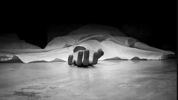 Telangana: హైదరాబాద్లో 13 ఏళ్ల విద్యార్థిని ఆత్మహత్య.. కారణం అదేనా..!