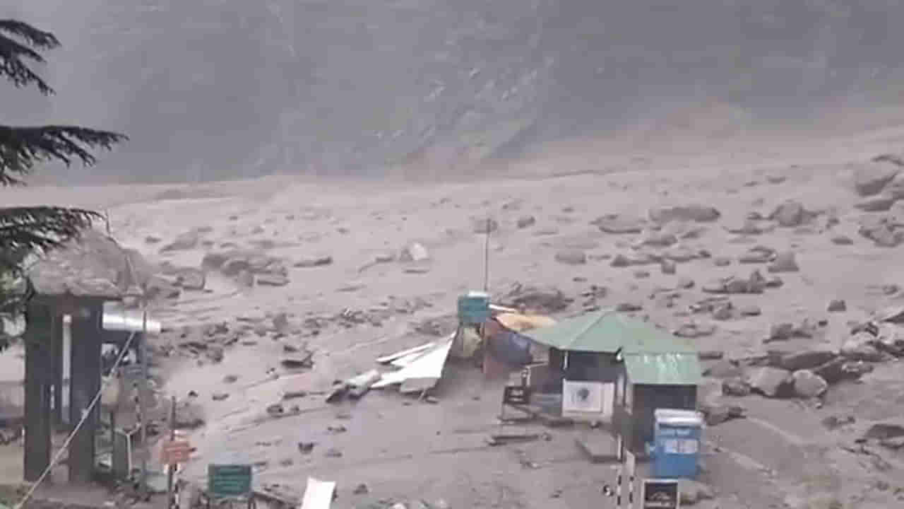 Uttarakhand cloudburst: ఉత్తరాఖండ్‌లో జల ప్రళయం..  10 మంది జవాన్లు గల్లంతు..