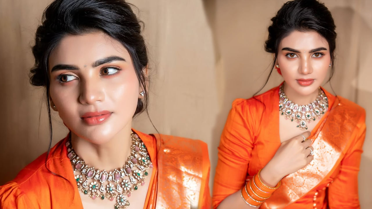 అయితే తాజాగా ఈ గ్లామర్ బ్యూటీ పట్టుపరికిణిలో అందంగా రెడీ అయ్యింది. ట్రెడిషనల్ లుక్‌లో తన అందాలతో అందరినీ మెస్మరైజ్ చేస్తుంది. చూడటానికి అచ్చం తెలుగింటి ఆడపిల్లలా కనిపిస్తూ, తన అందంతో అందరినీ మాయచేస్తుంది.