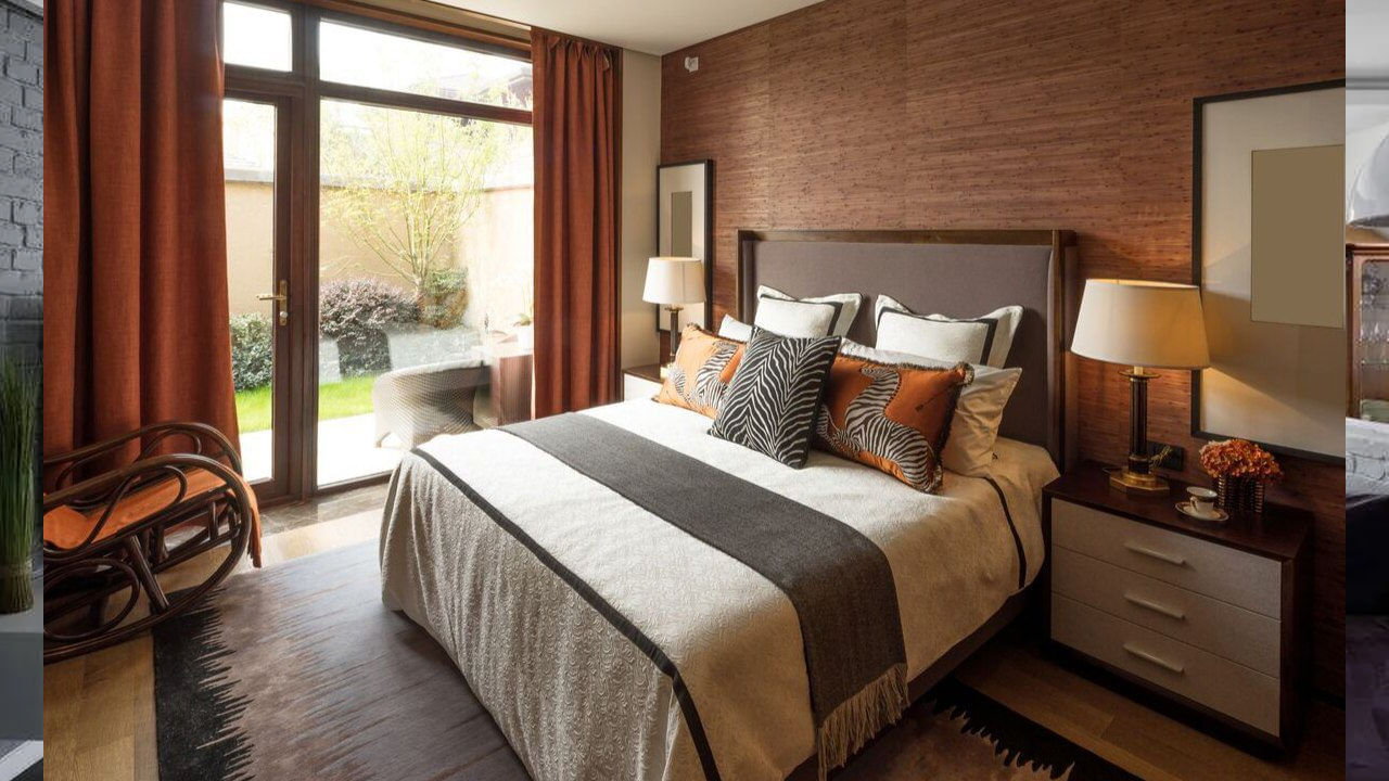 వాస్తు శాస్త్రం ప్రకారం ఏ వ్యక్తి అయితే ఎక్కువగా మురికిగా ఉన్న మంచం మీద పడుకుంటాడో లేదా  ఇల్లు ఎప్పుడూ చెత్తతో నిండి ఉంటుందో అలాంటి వారి ఇంట్లో వాస్తు సమస్యలు తలెత్తుతాయంట. అలాగే ఆర్థిక సమస్యలు ఎక్కువగా ఉంటాయంట.