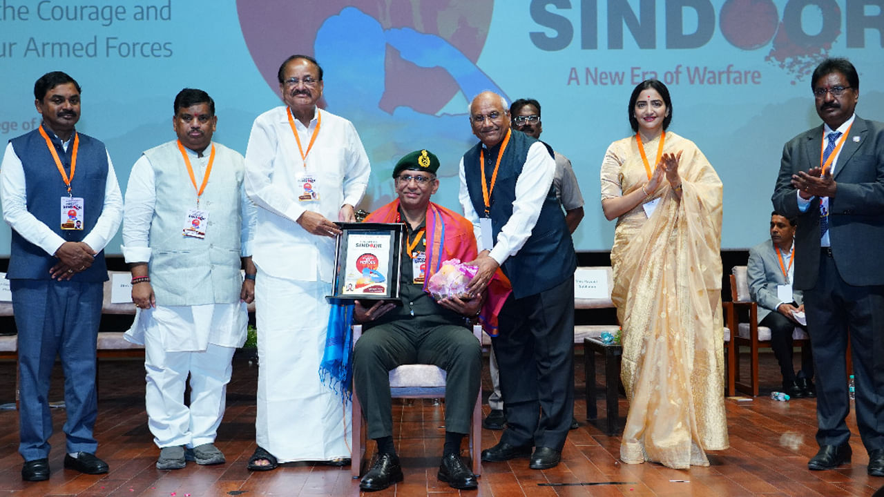 Venkaiah Naidu: ఆపరేషన్ సిందూర్తో భారత్ యుద్ధ రంగంలో కొత్త చరిత్రను లిఖించింది- వెంకయ్యనాయుడు!