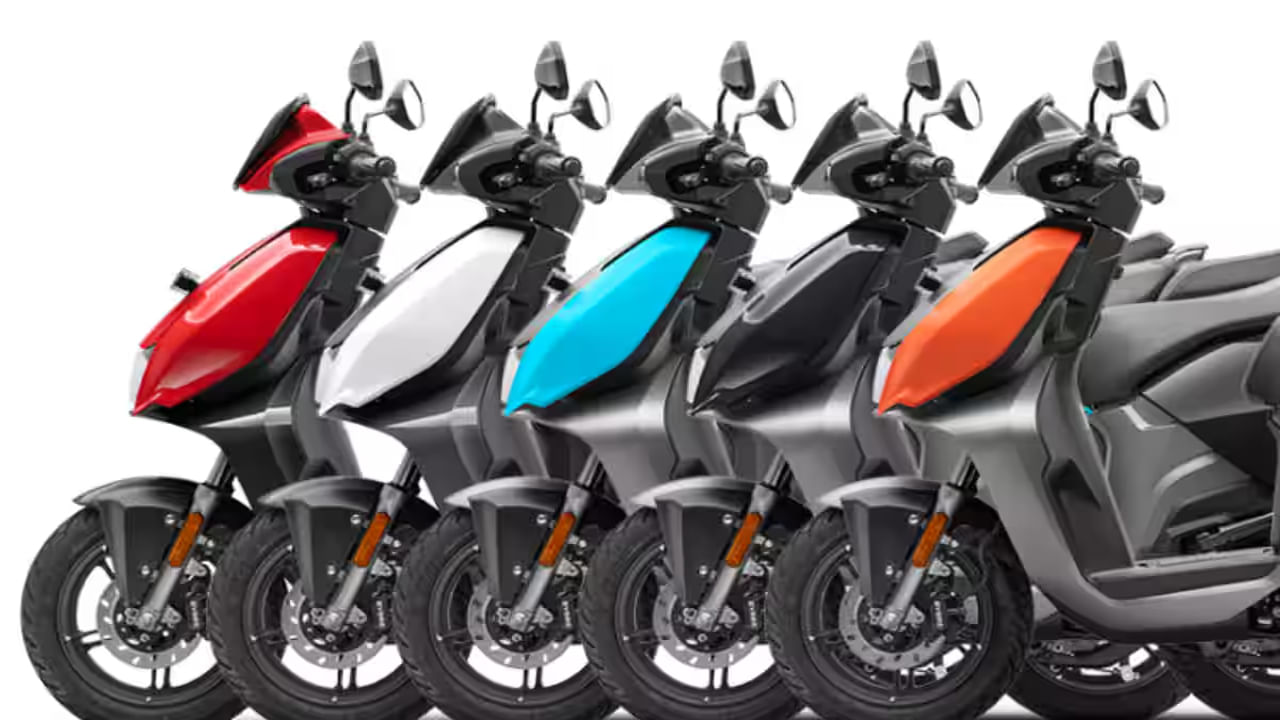 Electric Scooter: లక్ష రూపాయలకు రెండు బ్యాటరీలతో ఎలక్ట్రిక్‌ స్కూటర్‌.. ఓలాతో పోటీ!