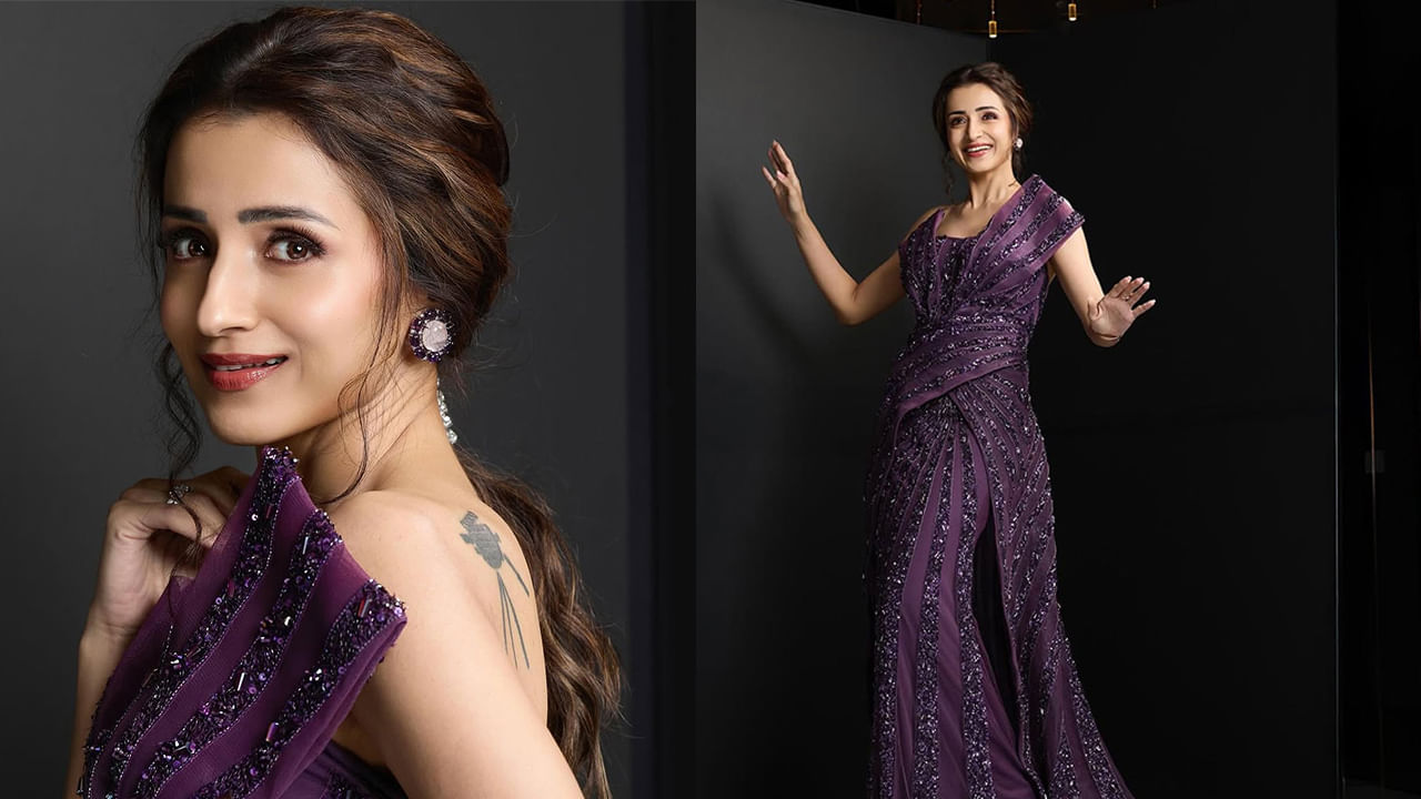  సినిమాలతో పాటు త్రిషకు టాటూలంటే బాగా  ఆసక్తి. అందుకే తన ఒంటిపై  వివిధ రకాల గుర్తులతో పచ్చబొట్లు ఉంటాయి. తాజాగా ఓ ఈవెంట్ కు హాజరైన త్రిష కెమెరాలకు పోజులిచ్చింది. అందులో ఆమె భుజంపై ఉన్న టాటూ బాగా హైలెట్ అయ్యింది.