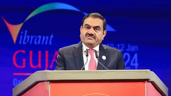 భారీ పెట్టుబడులకు సిద్ధమైన అదానీ..! ఆ రంగంలో ఏకంగా రూ.60 బిలియన్ డాలర్ల పెట్టుబడి