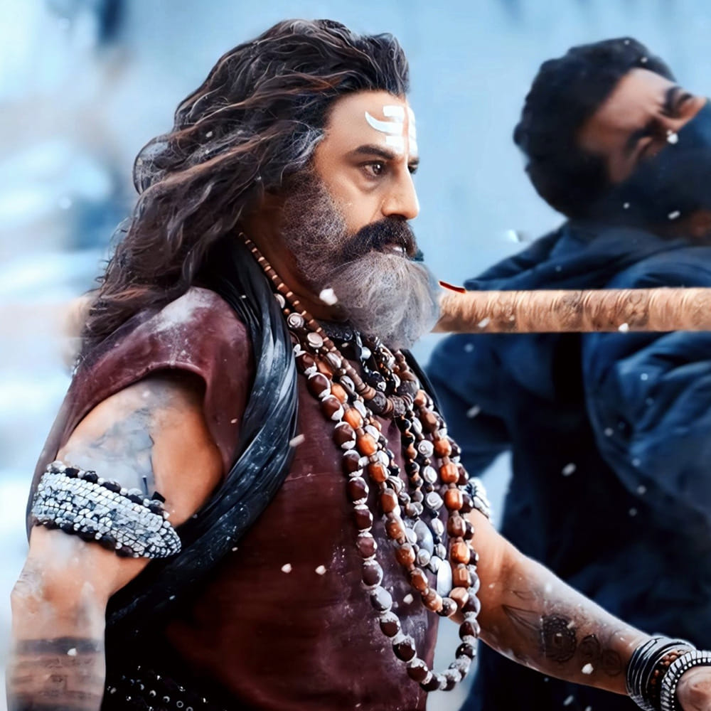 బాలయ్య కెరీర్లో ఎన్ని సినిమాలైనా ఉండనీ కానీ అఖండ మాత్రం ప్రత్యేకం. ఎందుకంటే దానికి ముందు కూడా బాలయ్య హిట్లు, సూపర్ హిట్లు కొట్టారు కానీ మార్కెట్ మాత్రం అక్కడక్కడే ఉంది. కానీ అఖండ తర్వాతే నట సింహం రేంజ్ ఒక్కసారిగా పెరిగిపోయింది.