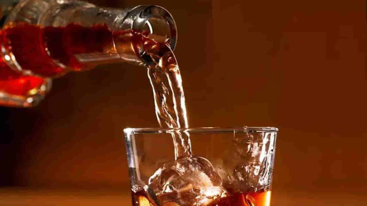 సిగరేట్లపై 40 శాతం GST.. మద్యంపై మాత్రం నో GST.. ఎందుకంటే?