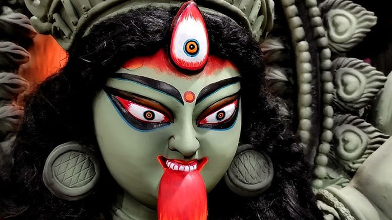Ammavaru ,chetabadi2