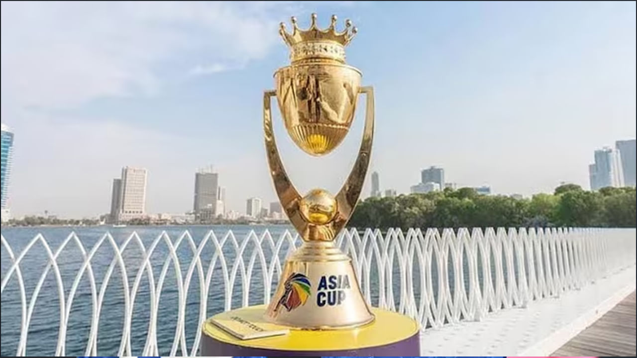 ఆసియా కప్ 2025 ప్రారంభానికి ఇంకా 24 గంటల కంటే తక్కువ సమయం మాత్రమే ఉంది. సెప్టెంబర్ 9న హాంకాంగ్ వర్సెస్ ఆఫ్ఘనిస్తాన్ మధ్య మొదటి మ్యాచ్ జరుగుతుంది. మొత్తం 8 జట్లు ఈ టోర్నమెంట్‌లో పాల్గొంటున్నాయి. చాలా మంది ఆటగాళ్ళు ఈ ఆసియా కప్‌లో తొలిసారిగా పాల్గొంటున్నారు. వీరు ఇప్పటికే అంతర్జాతీయ క్రికెట్‌లో తమదైన ముద్ర వేశారు. ఏ పరిస్థితిలోనైనా మ్యాచ్‌ను మలుపు తిప్పగల పవర్ ఉన్న ఐదుగురు ఆటగాళ్ల గురించి ఇప్పుడు తెలుసుకుందాం..