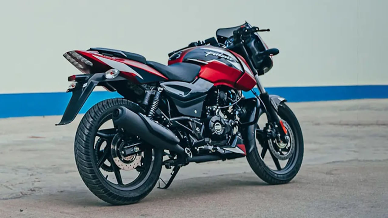 Bajaj Pulsar: బజాజ్‌ దూకుడు.. బెస్ట్‌ సెల్లింగ్‌ బైక్‌గా పల్సర్‌.. ఏ మోడల్‌ ఏ స్థానంలో తెలుసా?