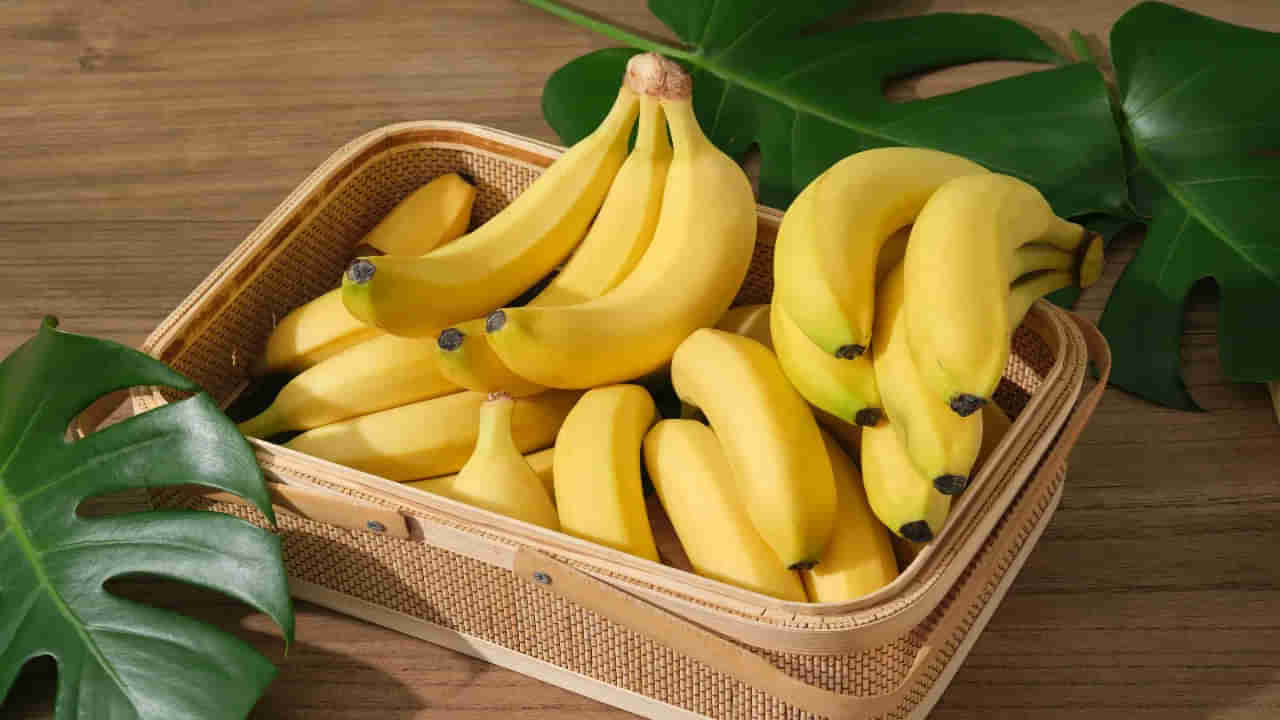 Banana: ఒకే ఒక్క అరటిపండుతో గుండె సమస్యలకు చెక్.. కానీ.. ఏ టైమ్‌లో తినాలో తెలుసా..?