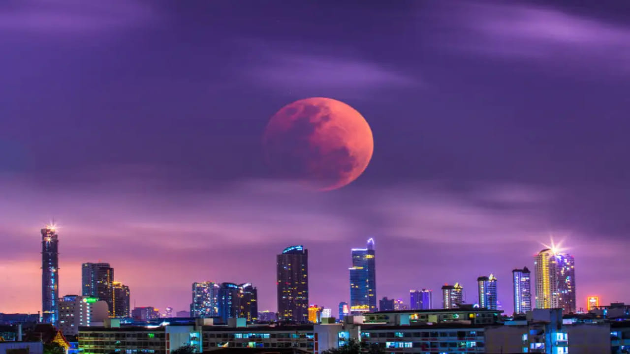 Blood Moon 2025: బ్లడ్ మూన్ చేసే అద్భుతం చూడాలా?.. భారత్లో బెస్ట్ ప్లేసెస్ ఇవే..
