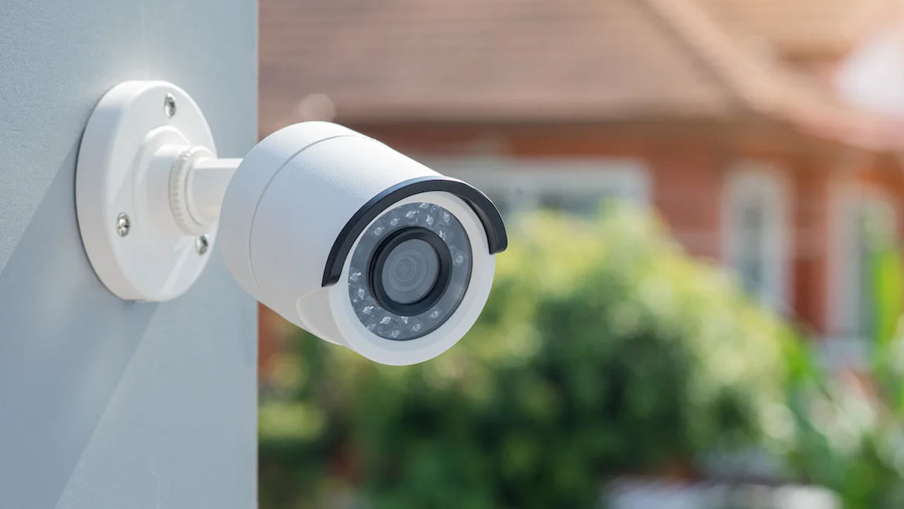 Cctv On Wall