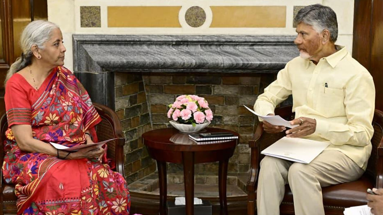 Chandrababu: పూర్వోదయ పథకం కింద నిధులివ్వండి.. నిర్మలా సీతారామన్‌తో సీఎం చంద్రబాబు భేటీ