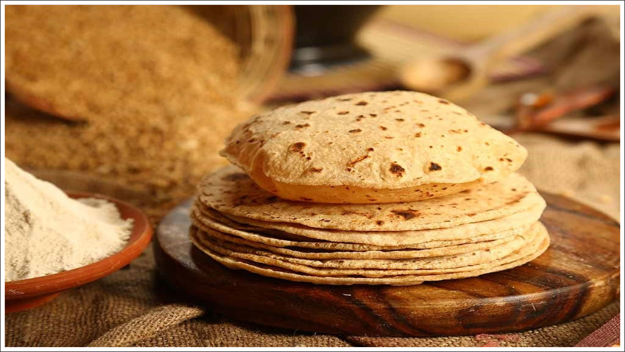 Kitchen Tips: ఇలా చపాతీలు చేస్తే మెత్తగా, గంటల తరబడి మృదువుగా.. ఎవ్వరు చెప్పని సిక్రెట్స్!