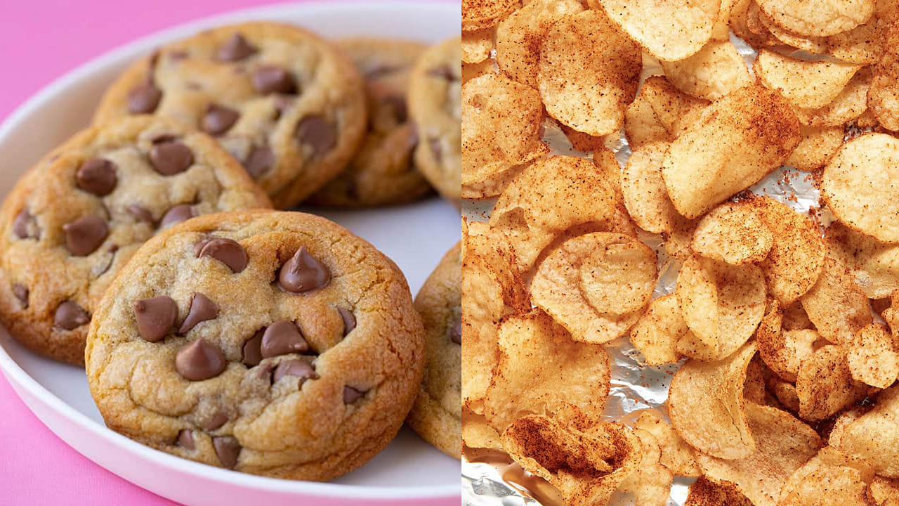 డైట్లో ఉండి కూడా చాలా మంది అల్పాహారంలో చిప్స్, కుకీలు, క్రాకర్స్ వంటి ప్రాసెస్ చేసిన ఆహారాలను తినడానికి ఇష్టపడతారు. కానీ బరువు తగ్గేటప్పుడు వీటిని తినడం అనేది సరికాదని ఆరోగ్య నిపుణులు చెబుతున్నారు. బదులుగా మీరు సలాడ్, డ్రై ఫ్రూట్స్, సీడ్స్ లేదా గ్రీక్ పెరుగుతో మీ బ్రేక్ఫాస్ట్ లేదా ఈవినింగ్ స్కాక్స్ను ఫుల్ఫిల్ చేయవచ్చు