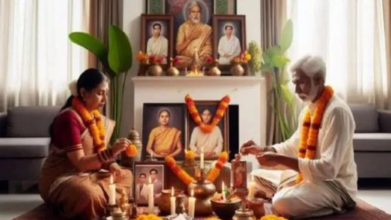 చనిపోయిన వ్యక్తి ఫోటోను బెడ్‌రూమ్‌లో ఎప్పుడూ ఉంచకూడదు. పూర్వీకుల ఫోటోను బెడ్‌రూమ్‌లో ఉంచడం చాలా అశుభకరమని భావిస్తారు. పూర్వీకుల ఫోటోను బెడ్‌రూమ్‌తో పాటు, వంటగదిలో, బాత్రూమ్ సమీపంలో గోడల దగ్గర కూడా ఉంచకూడదు.