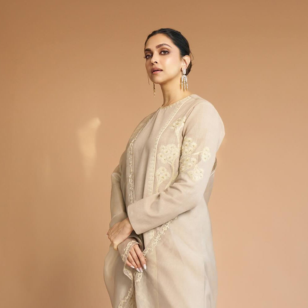 Deepika Padukone Stuns