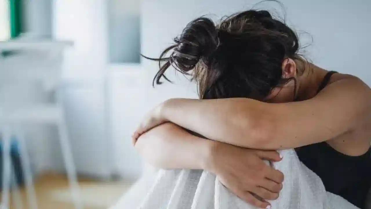 Seasonal Depression : సీజన్ మారితే వచ్చే డిప్రెషన్ గురించి తెలుసా?