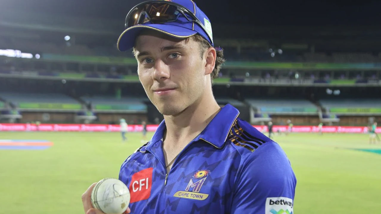 గతంలో ఈ రికార్డు ఎయిడెన్ మార్కరమ్ పేరిట ఉండేది. అతడిని R 14 మిలియన్లకు కొనుగోలు చేశారు. ఇప్పుడు బ్రెవిస్ ఆ రికార్డును బద్దలు కొట్టాడు. ఈ సీజన్లో ప్రిటోరియా క్యాపిటల్స్ జట్టుకు సౌరవ్ గంగూలీ కోచ్‌గా వ్యవహరిస్తున్నారు. బ్రెవిస్ తమ జట్టులోకి రావడంపై గంగూలీ సంతోషం వ్యక్తం చేశారు.